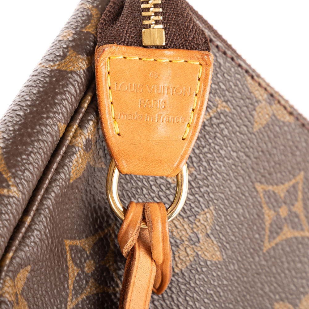 Louis Vuitton Accessory Pouch - Picture 10 of 11